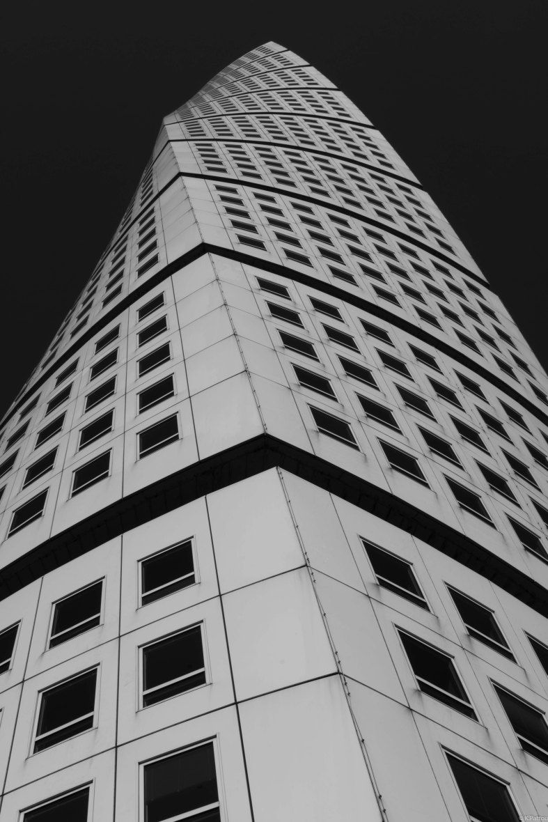 The turning torso in Malmö (Sweden)